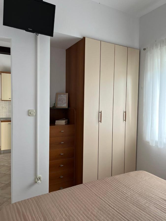Apartments Marinovic Brzac Esterno foto